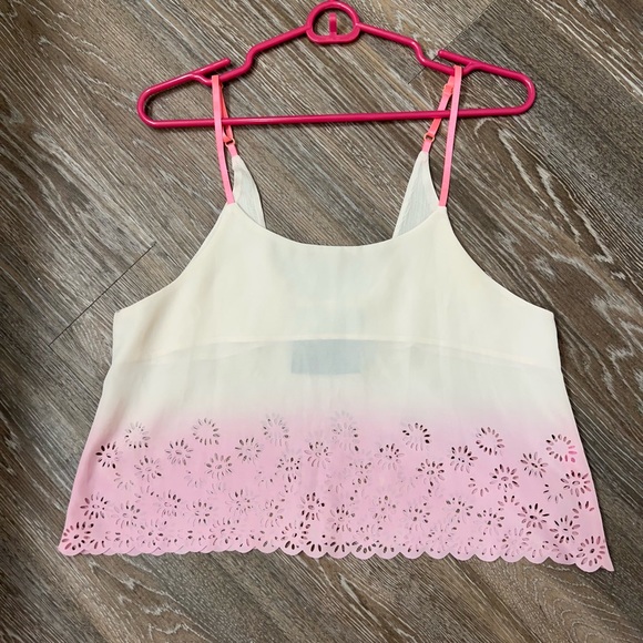 LF Chandelier Ombré Crop Top - Picture 2 of 8